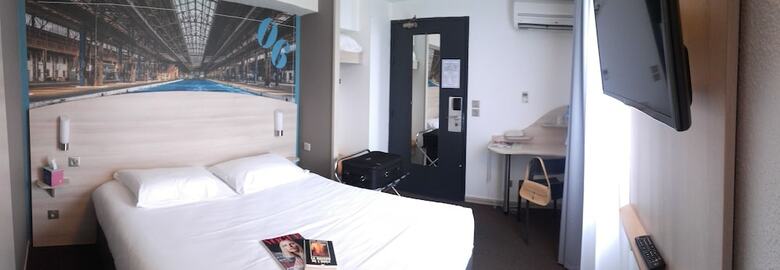 Brit Hotel La Rochelle P�rigny