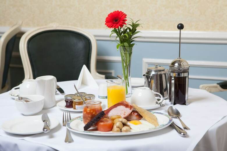 The Evesham Hotel