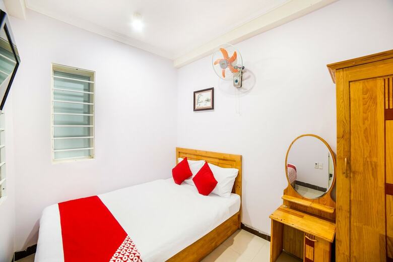 Oyo 553 Truong Giang Hotel
