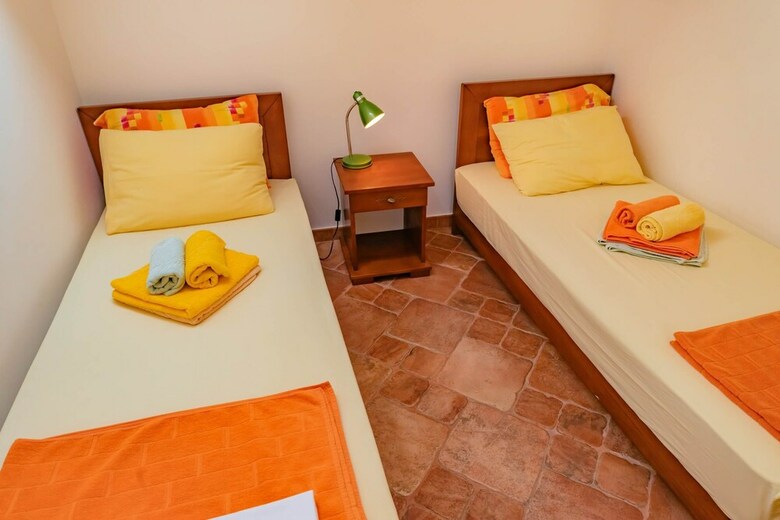 Apartments Bigovo Veljic