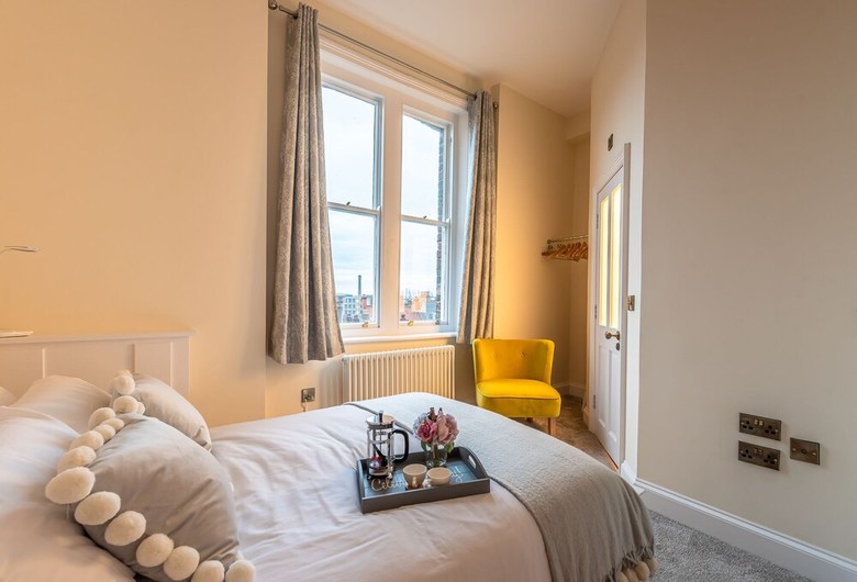 Apartamentos Shambles  Newly Converted Luxury