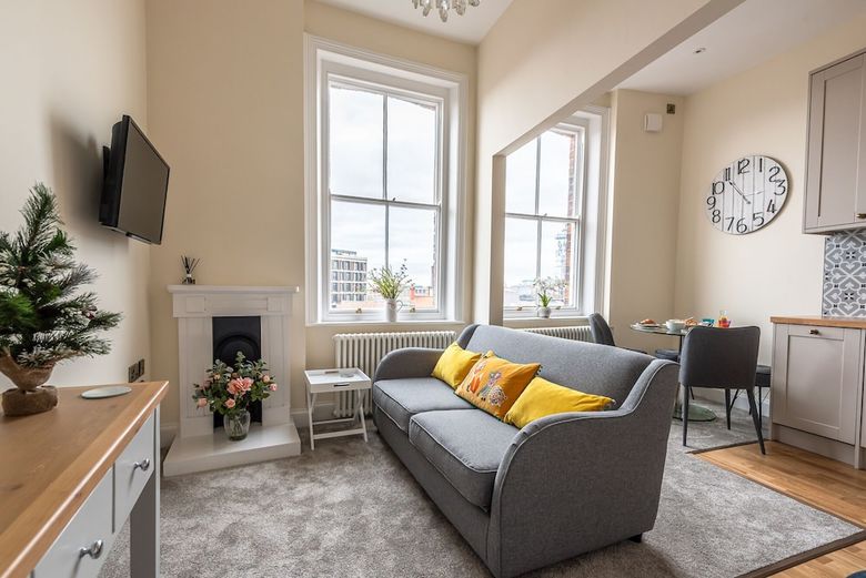 Apartamentos Shambles  Newly Converted Luxury