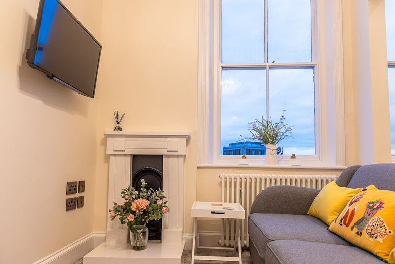 Apartamentos Shambles  Newly Converted Luxury