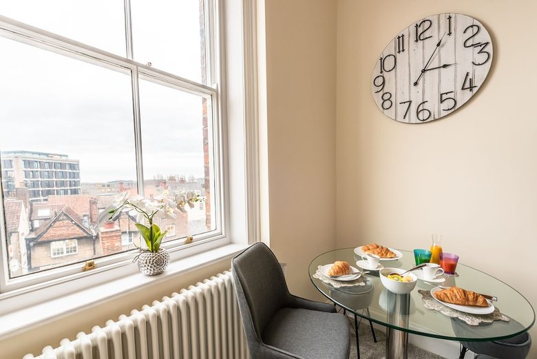 Apartamentos Shambles  Newly Converted Luxury