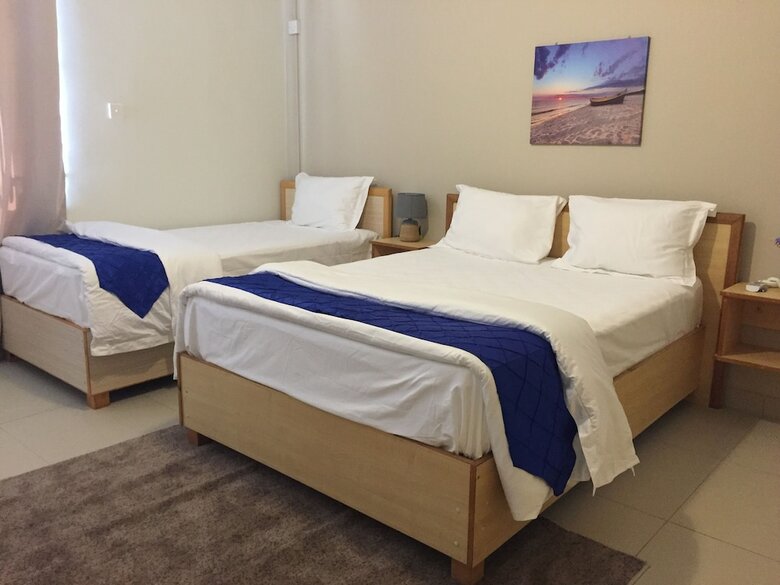 Hotel Morison Bay