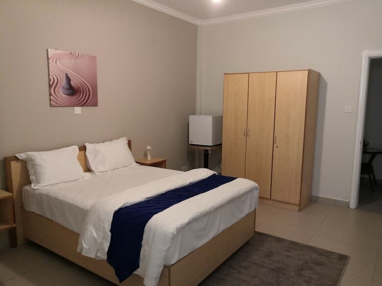 Hotel Morison Bay