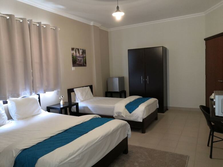 Hotel Morison Bay