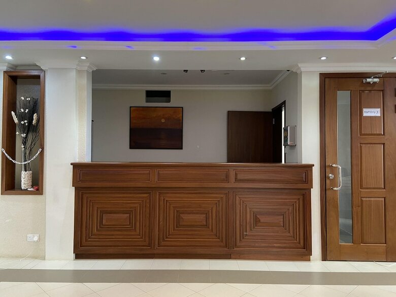 Hotel Morison Bay
