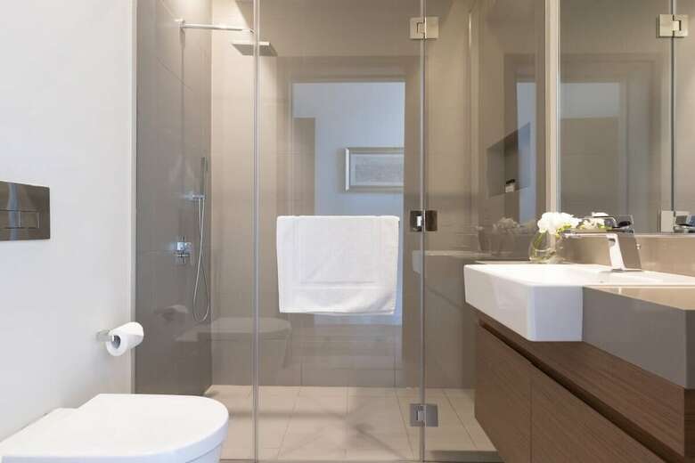 Luxury Apartment, Stroll Away From City Walk!