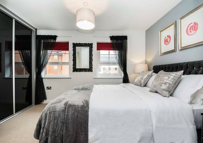 Apartamentos Cardinal Place Vittrum Suites