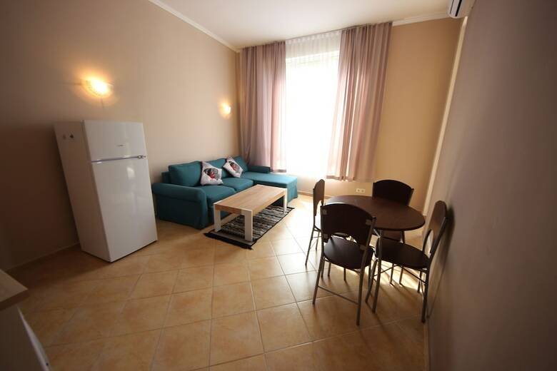 Menada Negresco Apartments