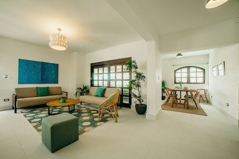 Residence By G Villa Long Beach