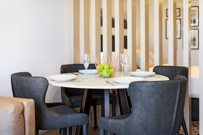 Potts Point Modern Furnished Apartments