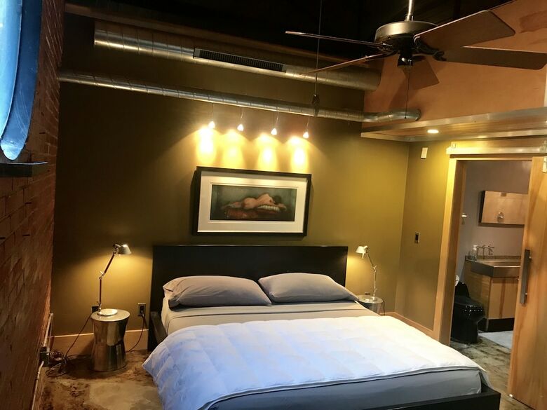 Aparthotel The Hangar Lofts Hotel