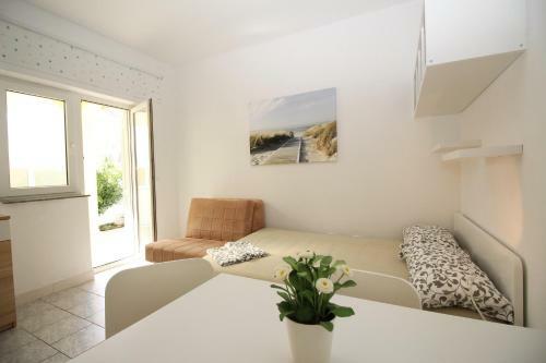 Baska Beach Apartments