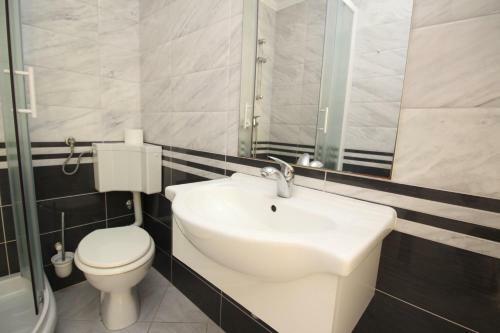 Baska Beach Apartments