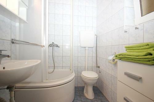 Baska Beach Apartments