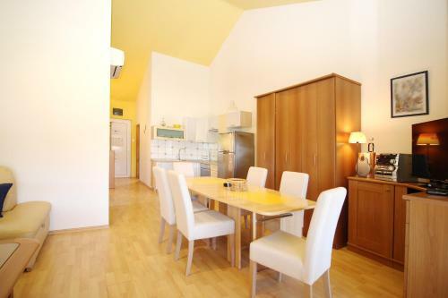 Baska Beach Apartments