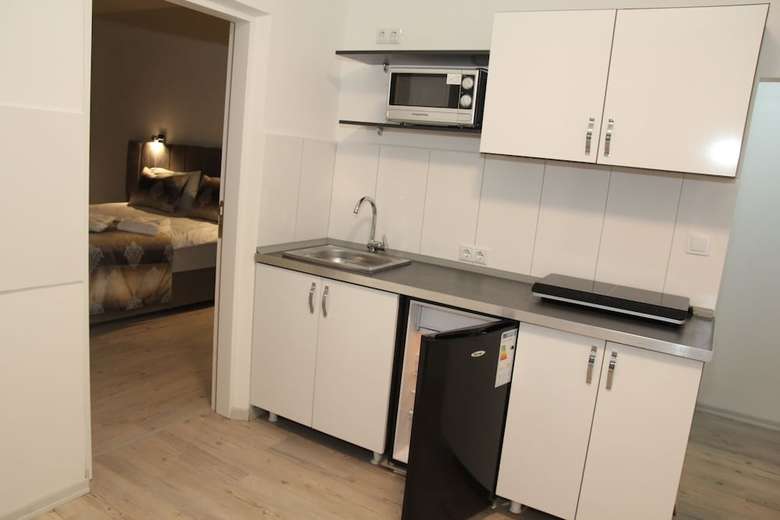 Kispet Deluxe Hotel