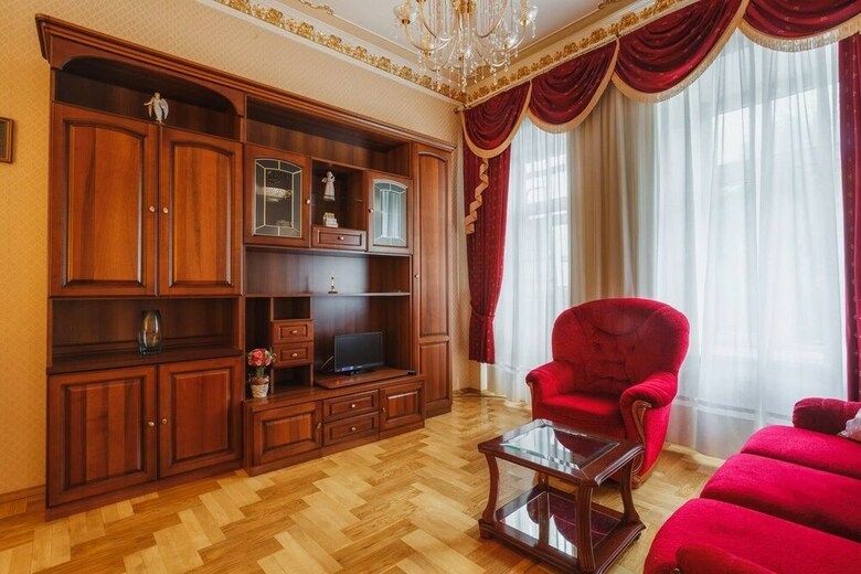 Apartment On Bakhrushina 28