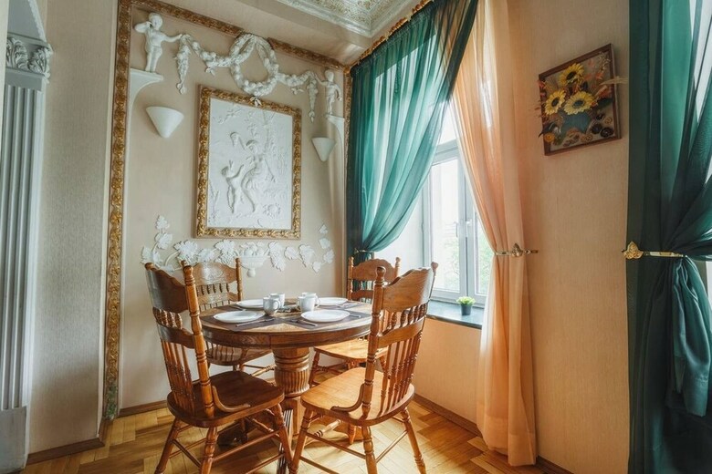 Apartment On Bakhrushina 28