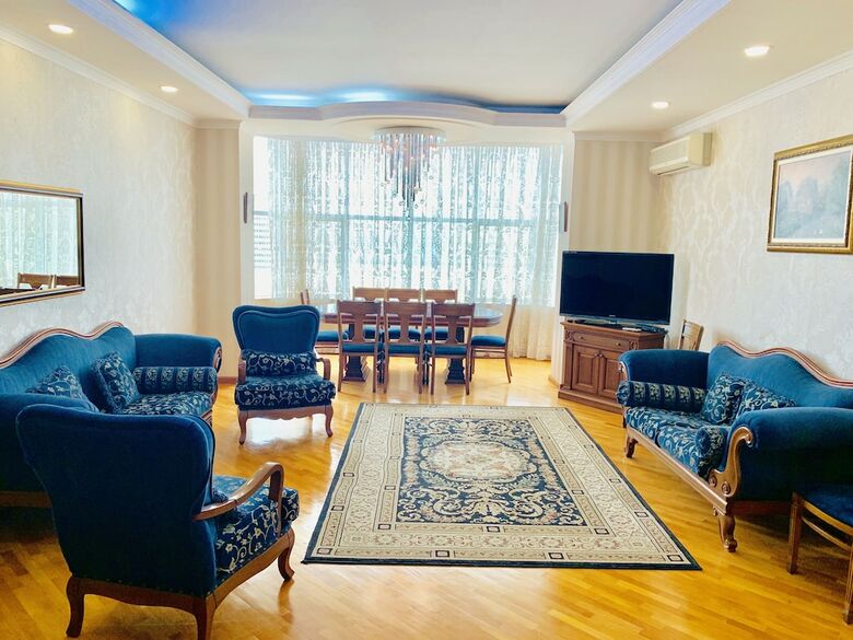 Cosy Apartment With 3bdr & 2 Bth