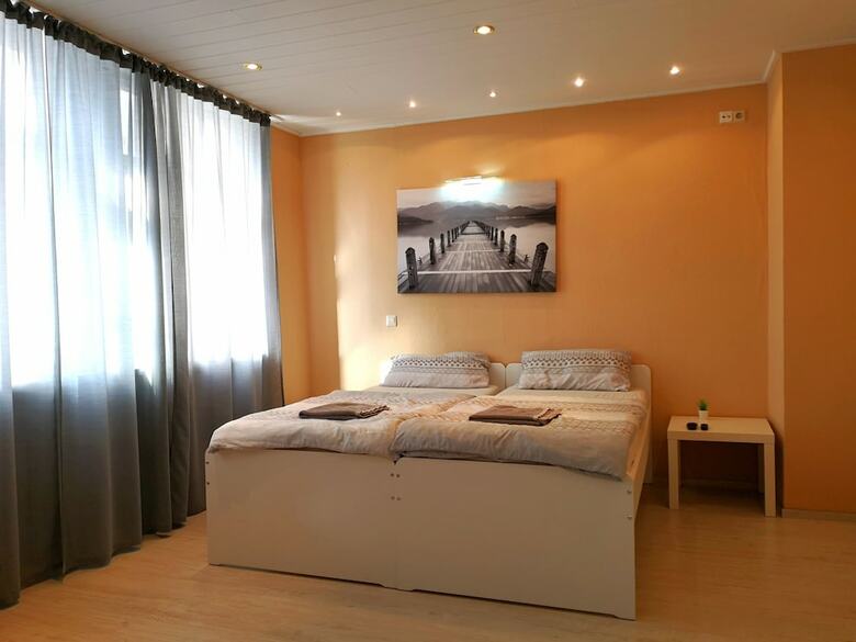 Apartamentos Hostel Caracalla