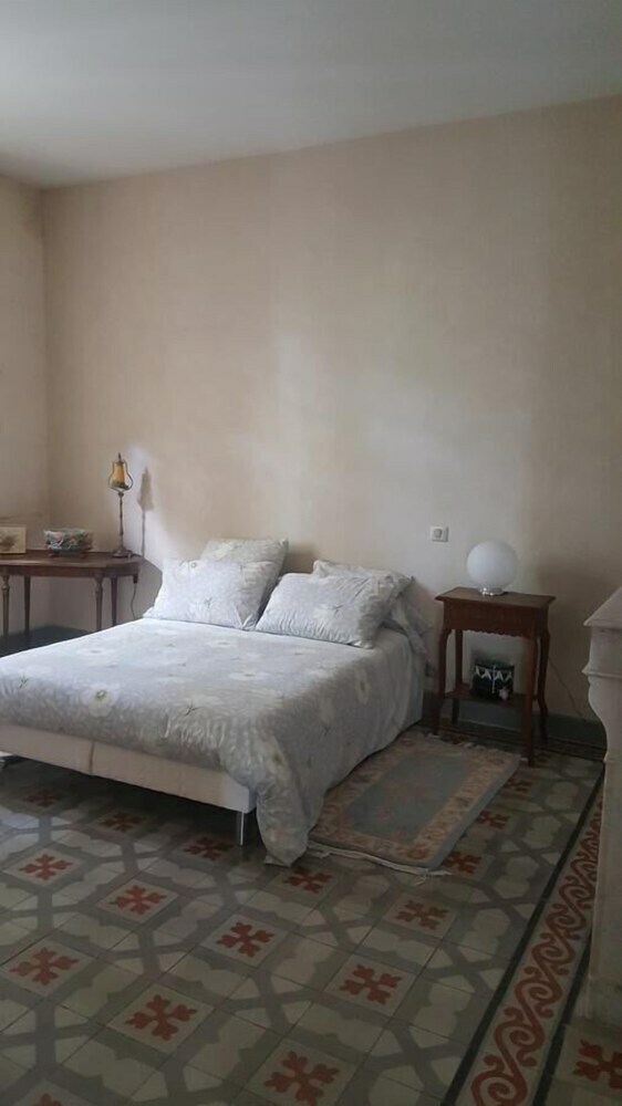 B&B Manoir En Crau