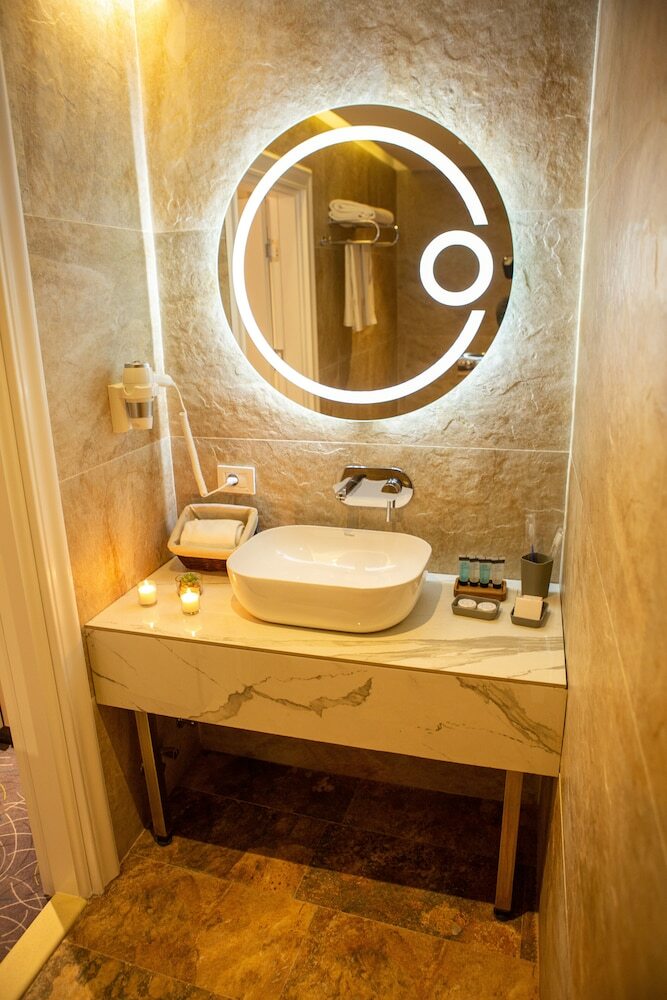 Parkway Inn Hotel & Spa