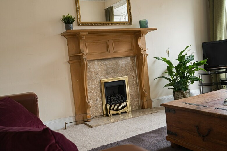 Spacious 3br New Town Apartment