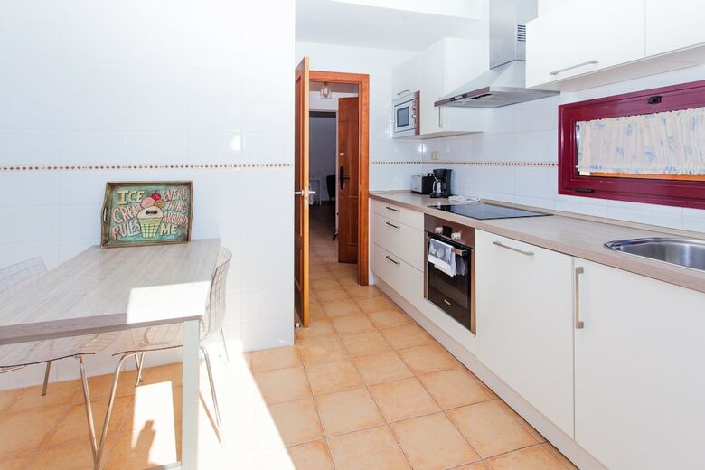 Villa Anahi Home Dracaena 2