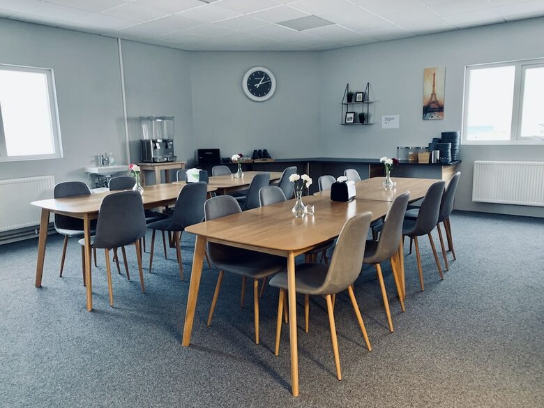 Hotel Tjarna Keflavik Airport