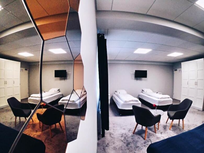 Hotel Tjarna Keflavik Airport