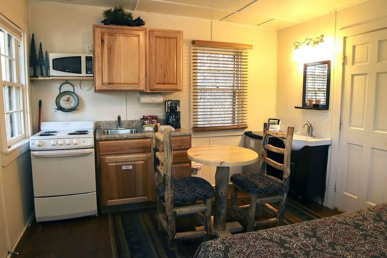 Triple R Cottages: 7
