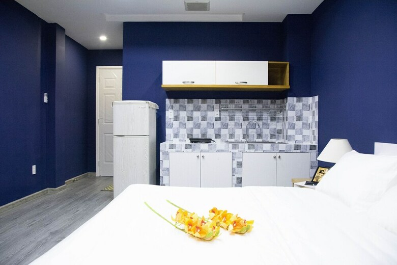 Oriental Art Apartment