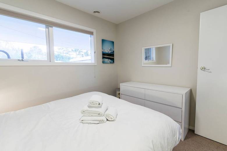 Modern Apartment In Meadowbank