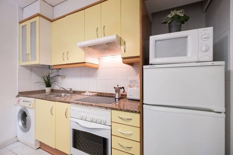 Apartamentos 6 Pax Las Ramblas Santa M�nica (Barcelona)