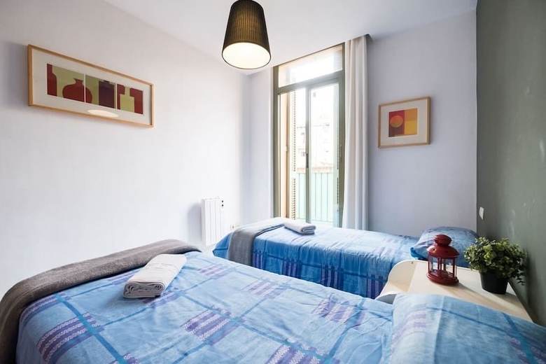 Apartamentos 6 Pax Las Ramblas Santa M�nica (Barcelona)