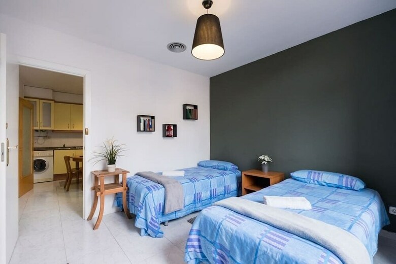 Apartamentos 6 Pax Las Ramblas Santa M�nica (Barcelona)