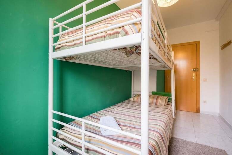 Apartamentos 6 Pax Las Ramblas Santa M�nica (Barcelona)