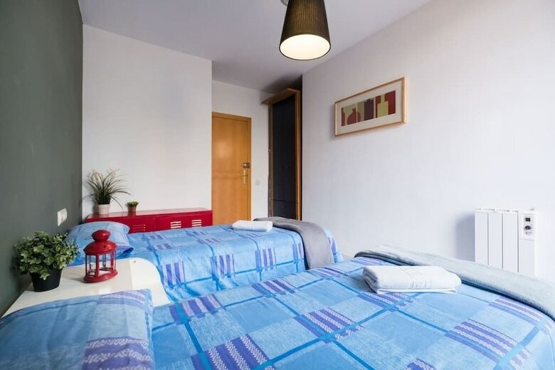 Apartamentos 6 Pax Las Ramblas Santa M�nica (Barcelona)