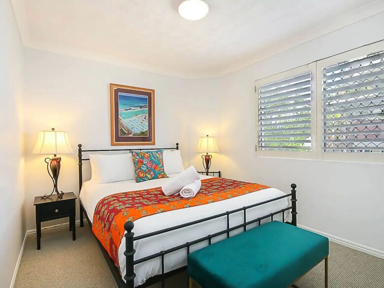 Classy 3 Bedroom Apartment By The Beach