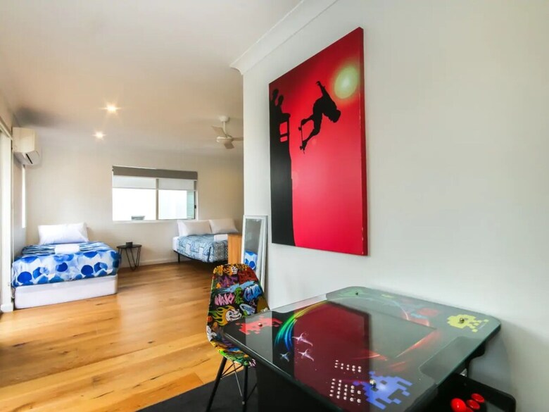 Apartamentos 4 Bedroom Boho Beach Pad By Beach