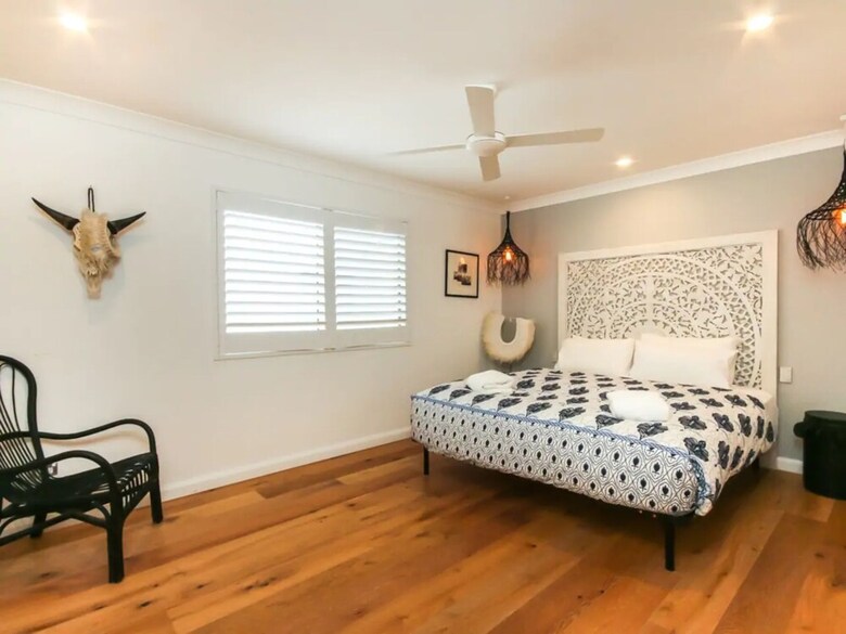 Apartamentos 4 Bedroom Boho Beach Pad By Beach