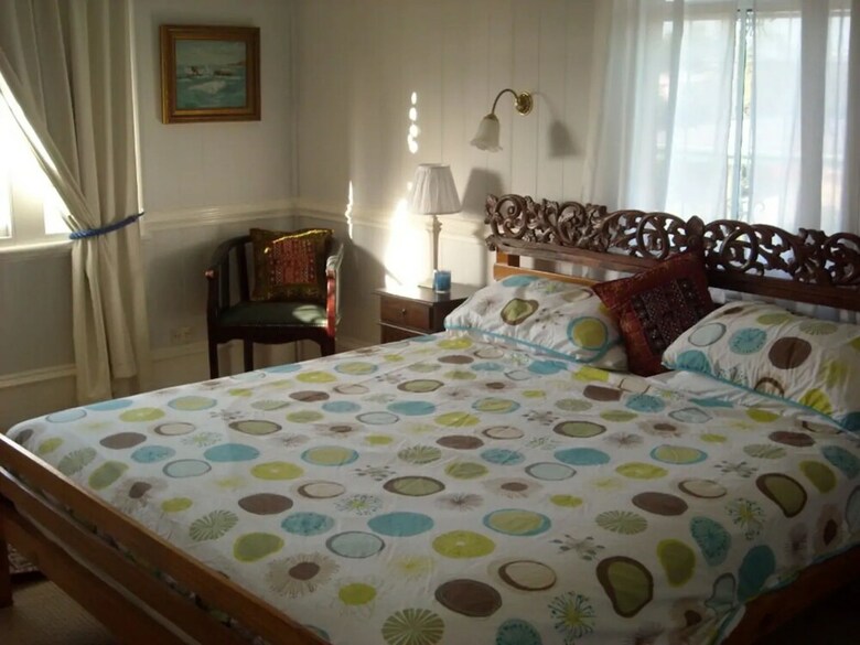 3 Bedroom Characterful Inner City Home