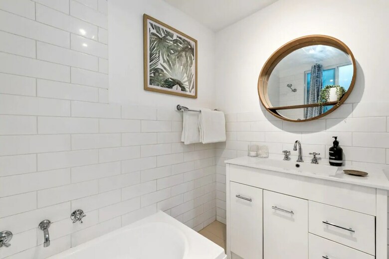 Gorgeous And Utterly Divine 2 Bedroom Home