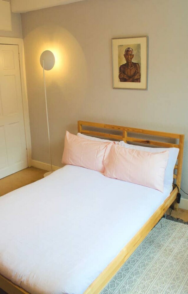 Stylish 1 Bedroom Apartment