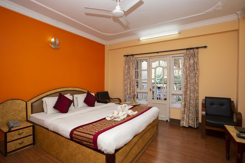 Hotel Happy Home
