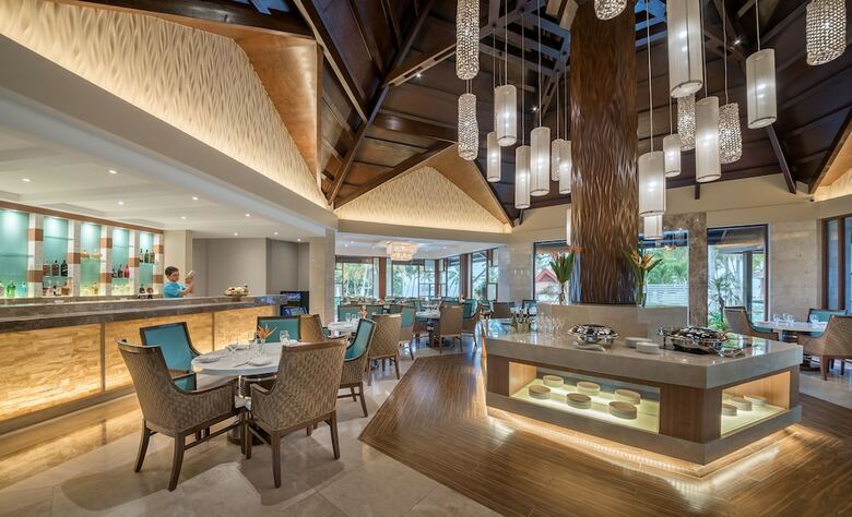 Apartamento Henann Resort Alona Beach