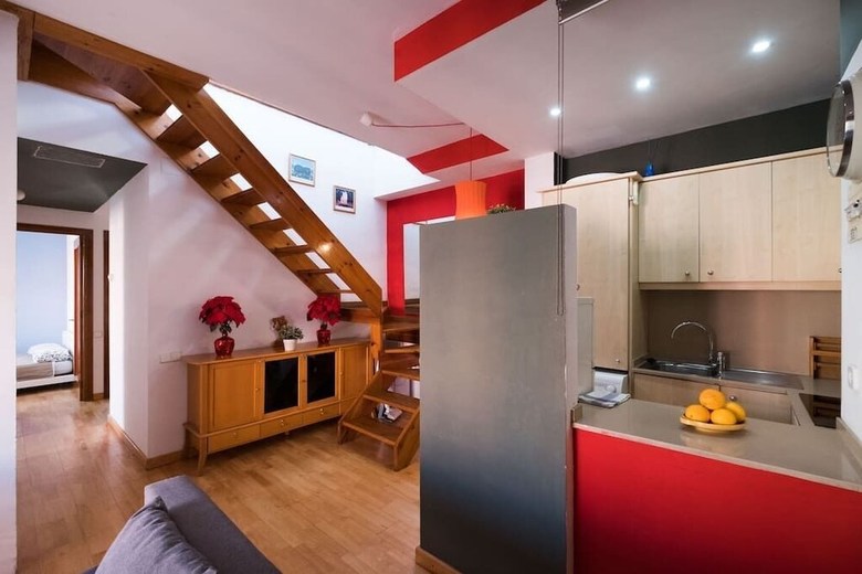 Apartamentos Duplex Penthouse 6 Pax Las Ramblas (Barcelona)